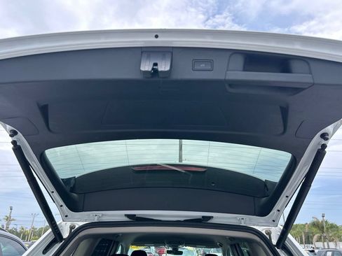Used 2025 Volkswagen Atlas SE FWD image 54