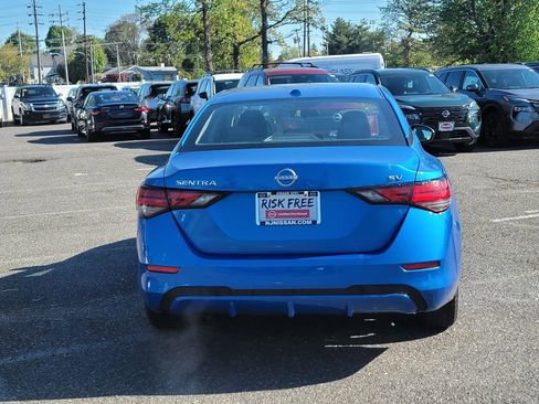Used 2024 Nissan Sentra SV FWD image 7