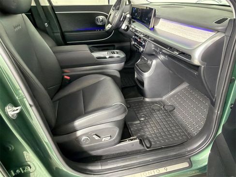 Used 2026 Hyundai Ioniq 9 SEL image 14