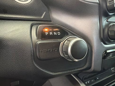 Used 2019 RAM 1500 Big Horn RWD image 9