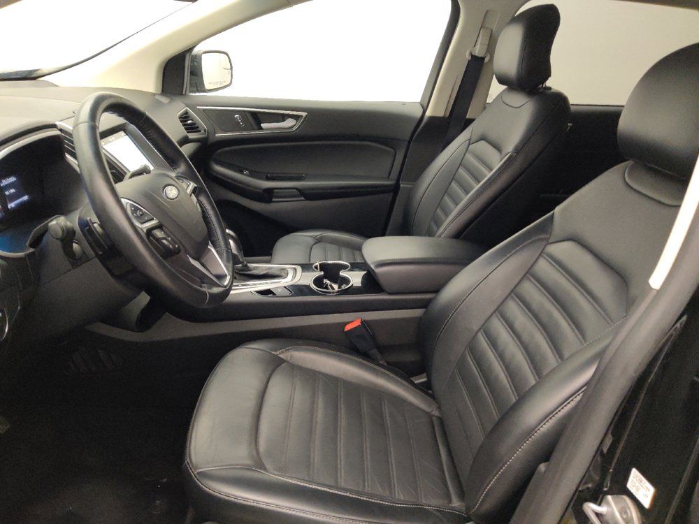 Used 2017 Ford Edge SEL w/ Equipment Group 201A AWD/4WD image 17