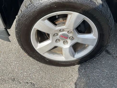 Used 2010 GMC Sierra 1500 SLE w/ Power Pack Plus image 16