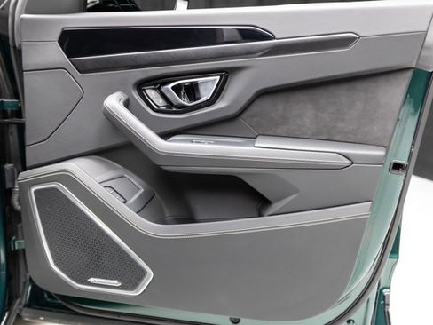 Used 2021 Lamborghini Urus image 59