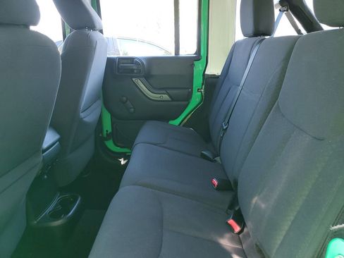 Used 2015 Jeep Wrangler Unlimited Sport w/ Connectivity Group AWD/4WD image 14