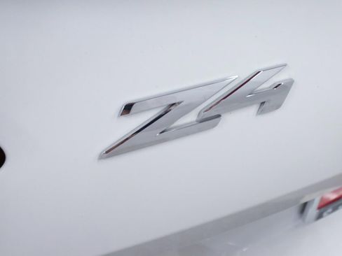 Used 2025 BMW Z4 sDrive30i image 34