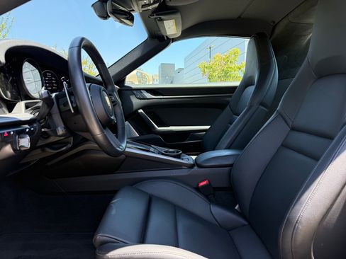 Certified 2024 Porsche 911 Targa 4 image 13