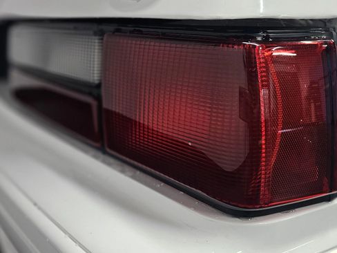 Used 1993 Ford Mustang GT image 16