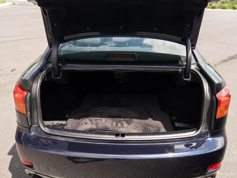 Used 2007 Lexus IS 250 AWD image 49