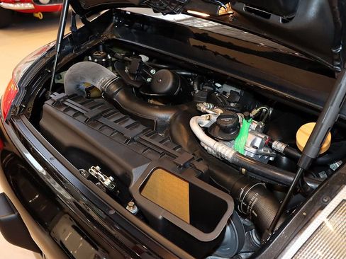 Used 2001 Porsche 911 Turbo image 66