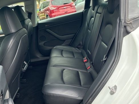 Used 2023 Tesla Model 3 Standard Range RWD image 12