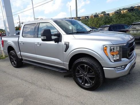 Used 2022 Ford F150 XLT w/ Equipment Group 302A High AWD/4WD image 10