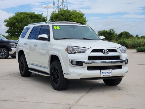 Used 2016 Toyota 4Runner Limited RWD image 3