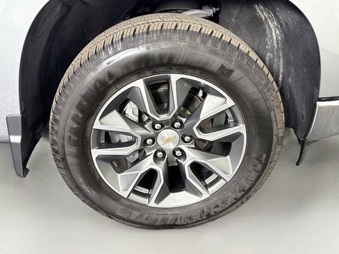 Used 2025 Chevrolet Silverado 1500 LT w/ All Star Edition Plus AWD/4WD image 31