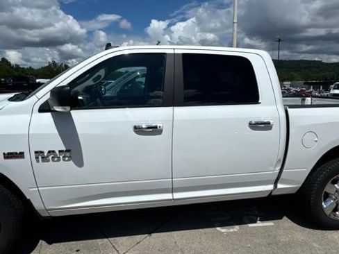 Used 2017 RAM 1500 Big Horn AWD/4WD image 14