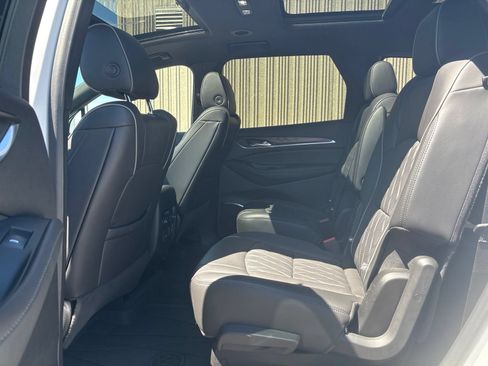 Certified 2023 Buick Enclave Avenir w/ Avenir Technology Package AWD/4WD image 12