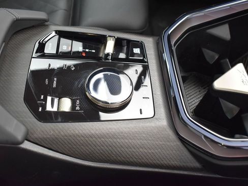 Certified 2025 BMW X3 xDrive30i w/ Convenience Package image 25