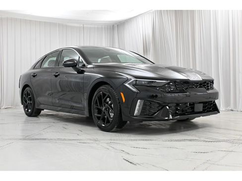 New 2026 Kia K5 GT-Line image 2