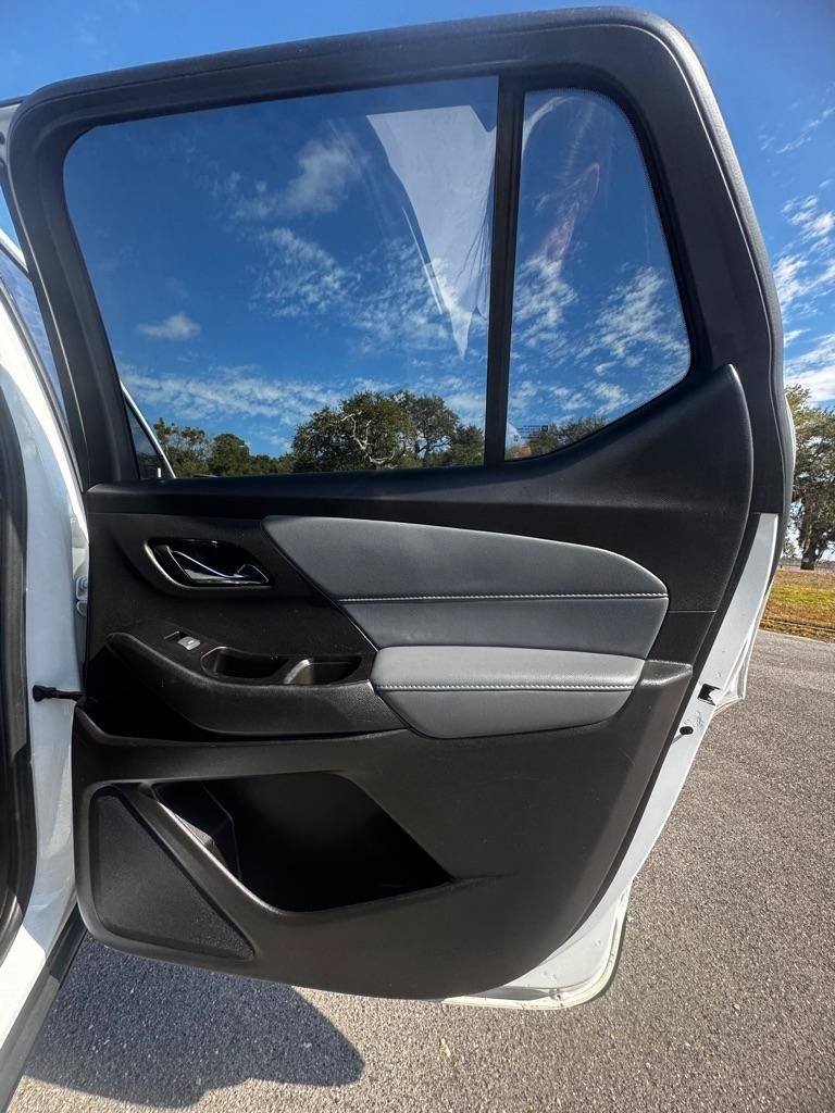 Used 2019 Chevrolet Traverse LT w/ LT Premium Package FWD image 15