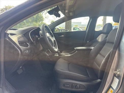 Used 2023 Chevrolet Malibu LT FWD image 12