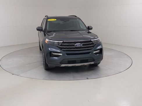 Certified 2023 Ford Explorer XLT w/ Equipment Group 202A AWD/4WD image 11