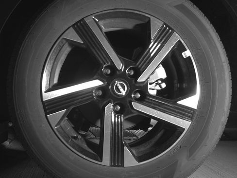 Used 2025 Nissan Sentra SV image 14