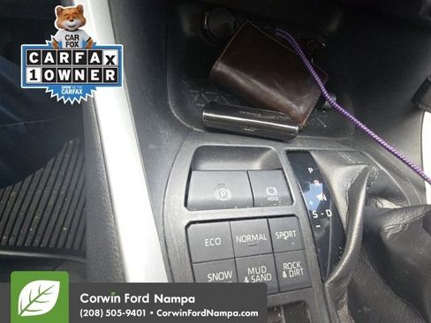 Used 2020 Toyota RAV4 XLE w/ All Weather Liner Package AWD/4WD image 15