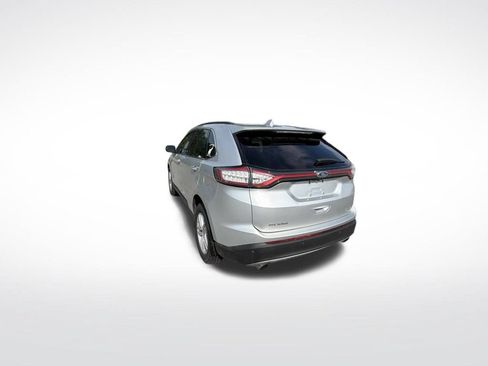 Used 2017 Ford Edge SEL FWD image 3