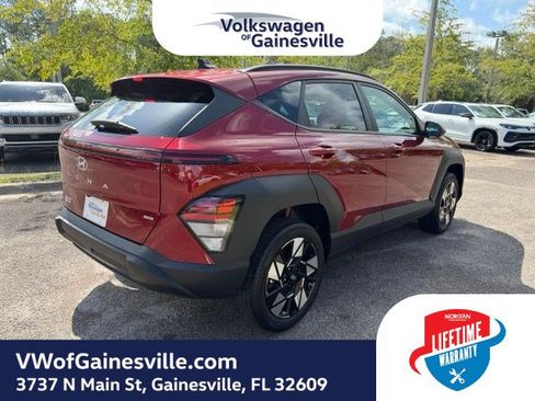 Used 2025 Hyundai Kona SEL AWD/4WD image 6