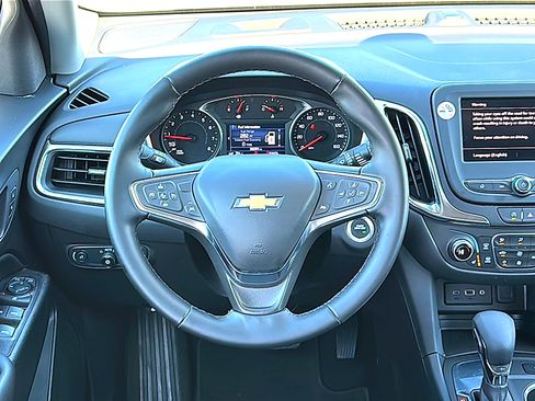 Used 2024 Chevrolet Equinox LT image 27