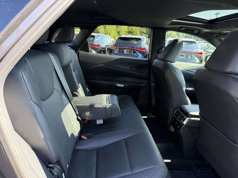 Used 2025 Lexus RX 350 Premium w/ Convenience Package AWD/4WD image 16