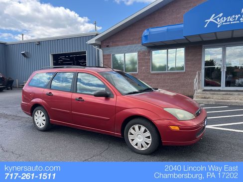 Used 2004 Ford Focus SE FWD image 1