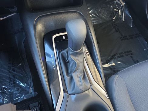 Used 2024 Toyota Corolla LE image 16