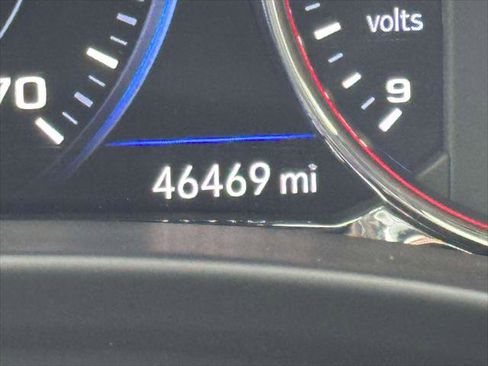 Used 2022 GMC Terrain Denali w/ LPO, 'HIT The Road' Package image 26