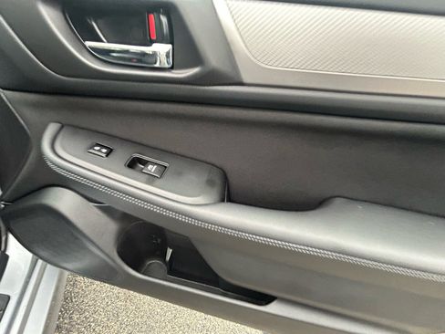 Used 2015 Subaru Legacy 2.5i Premium w/ Moonroof Package image 19