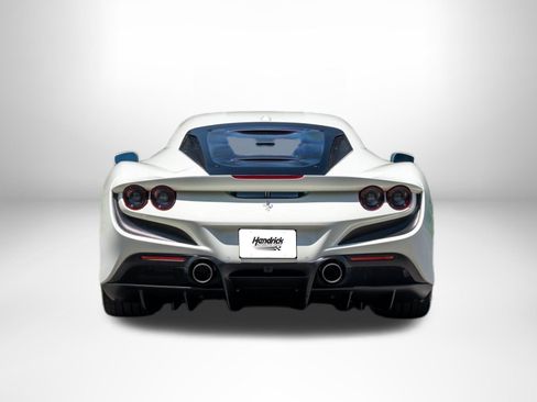 Used 2022 Ferrari F8 Tributo RWD image 8