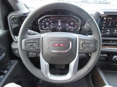 Used 2024 GMC Sierra 2500 SLE w/ SLE Convenience Package image 14