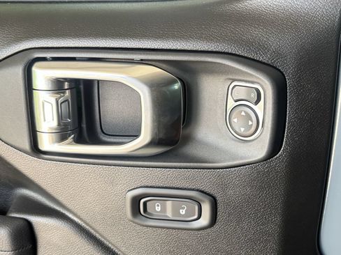 New 2026 Jeep Wrangler Unlimited Sport AWD/4WD image 13