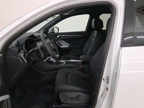New 2025 Audi Q3 2.0T Premium image 5