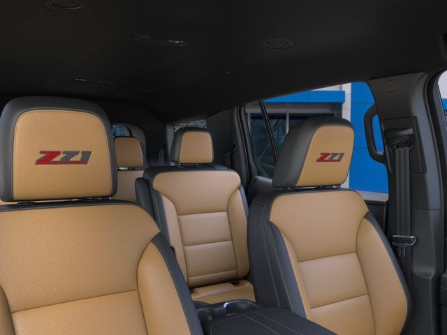 New 2027 Chevrolet Traverse Z71 w/ Driver Confidence Package AWD/4WD image 24