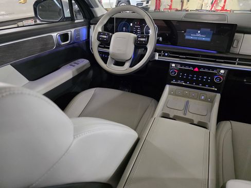 Used 2024 Hyundai Santa Fe Calligraphy AWD/4WD image 20