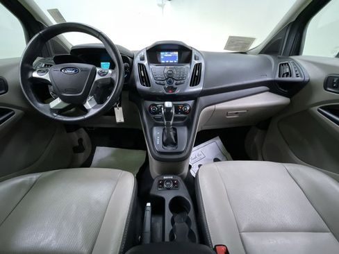 Used 2014 Ford Transit Connect Titanium image 17