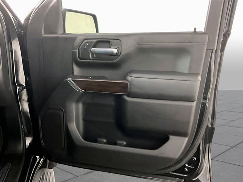 Used 2021 GMC Sierra 1500 SLT RWD image 21
