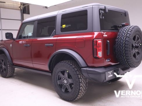 New 2025 Ford Bronco Big Bend w/ Black Diamond Package image 3