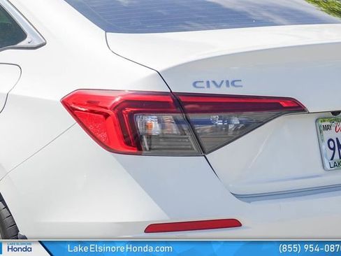 Certified 2024 Honda Civic EX image 12
