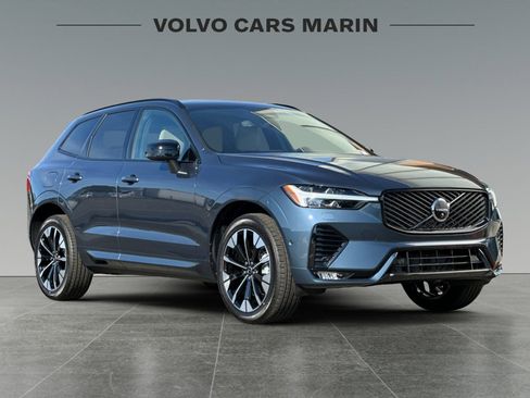 New 2026 Volvo XC60 B5 Plus w/ Protection Package Premier AWD/4WD image 9