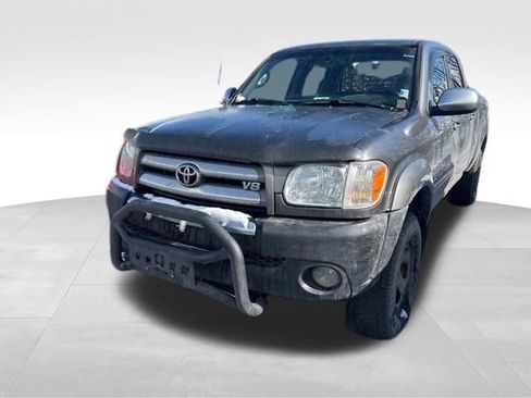 Used 2005 Toyota Tundra SR5 image 2