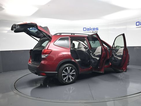 Used 2023 Subaru Forester Limited AWD/4WD image 57