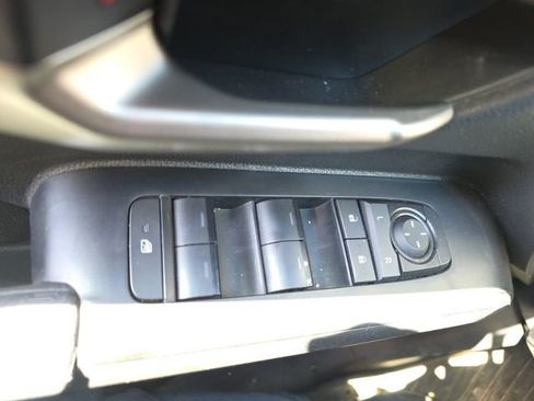 Certified 2025 Toyota Tacoma TRD Sport image 26