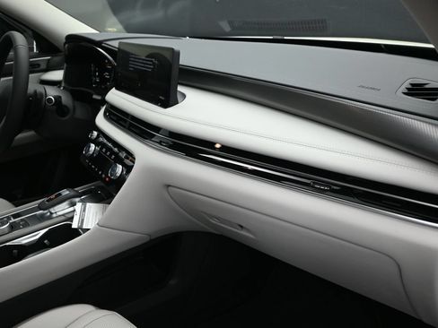 Certified 2026 INFINITI QX60 Pure w/ Cargo Package FWD image 25
