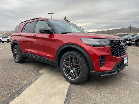 New 2026 Ford Explorer ST w/ Sun And Sound Package image 17